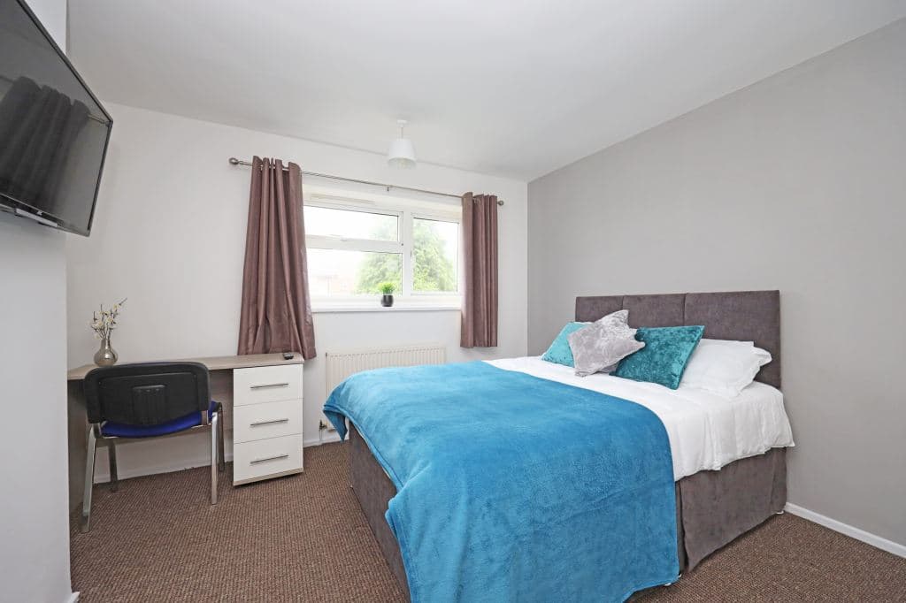 4 Bedroom HMO Malvern Avenue - cover